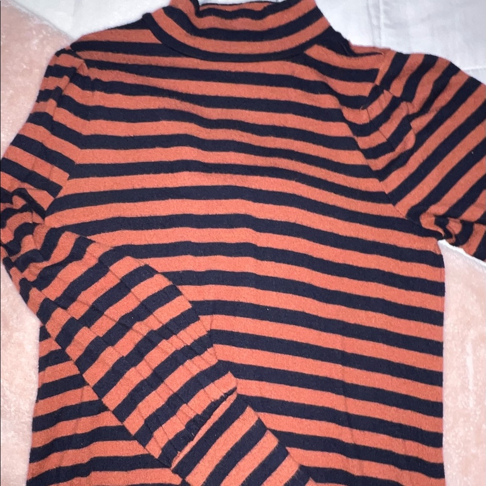LOFT sweater